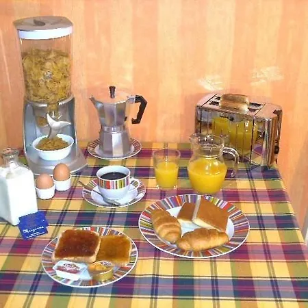 Bed And Breakfast Siesta לינה וארוחת בוקר סרגוסה